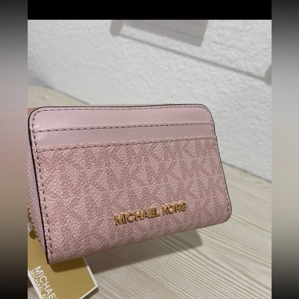 Michael Kors Pink Wallet